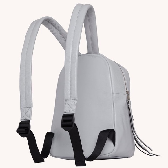 🎁Rebecca Minkoff Mini Mab Backpack - Picture 2 of 5